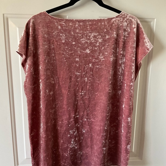 Pink velvet top - Picture 2 of 3